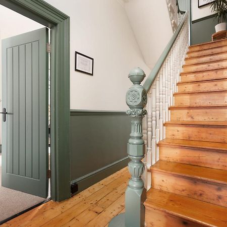 New Luxury For 2024 - Central Plymouth House - Sleeps 10 - Access To Plymouth Town - Close To The Barbican - Pets Welcome - Parking Available - By Luxe Living By Sophia Екстер'єр фото