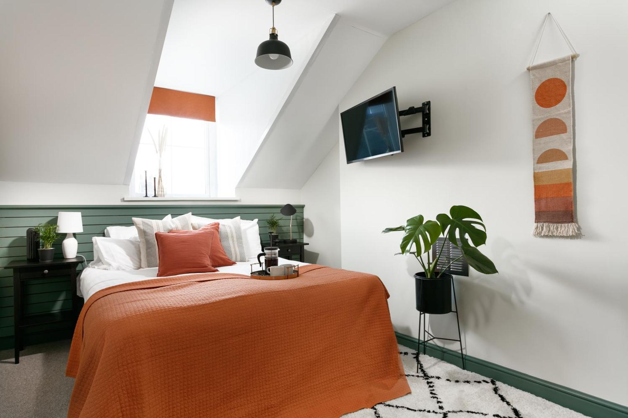 New Luxury For 2024 - Central Plymouth House - Sleeps 10 - Access To Plymouth Town - Close To The Barbican - Pets Welcome - Parking Available - By Luxe Living By Sophia Екстер'єр фото